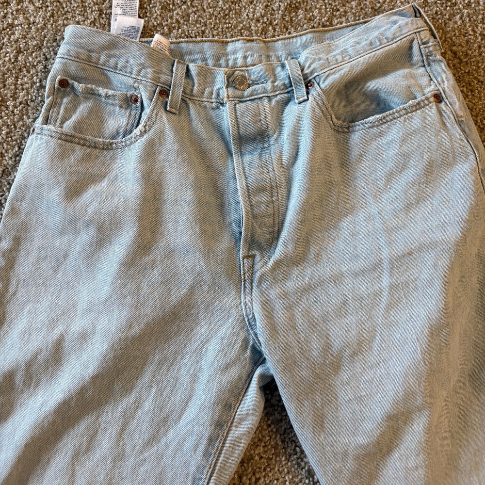 Levi 501 jeans